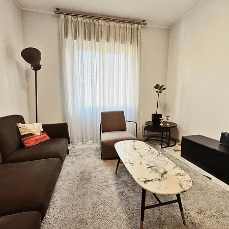 Apartment Casa Jean Centre Como